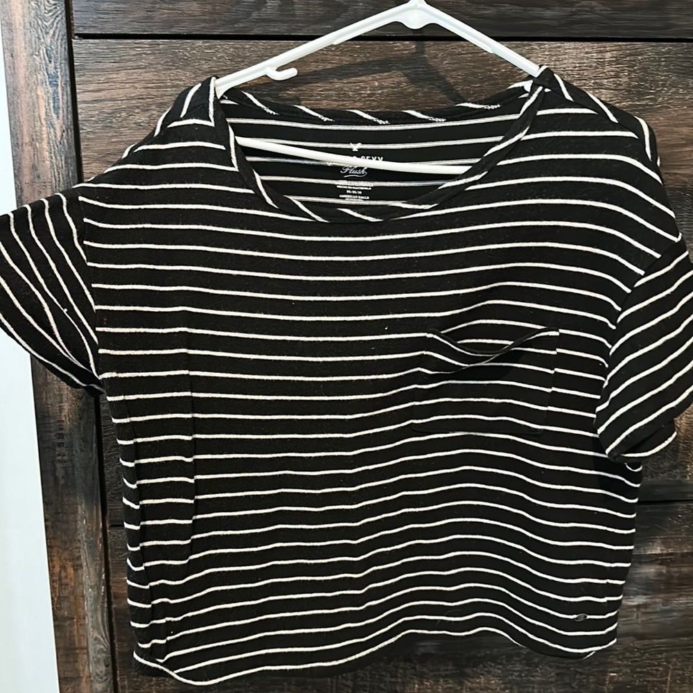 American Eagle pocket shirt